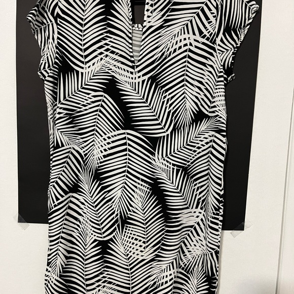 Ladies Dress George - Picture 3 of 3